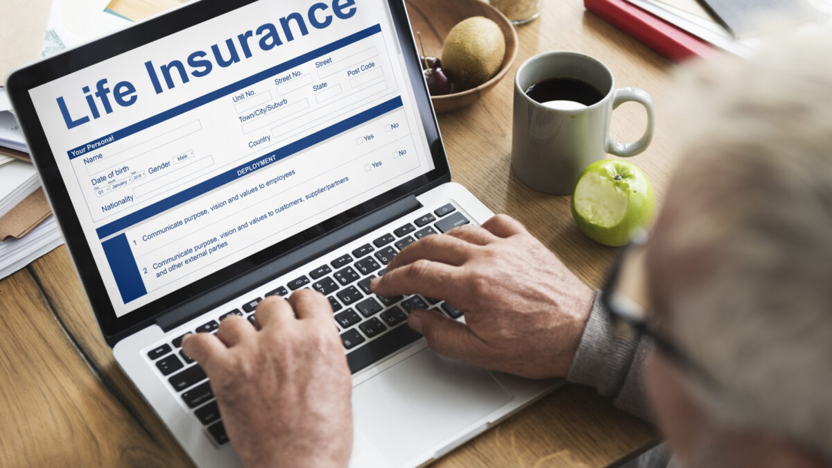 Pourquoi simuler en ligne plusieurs devis avant de souscrire à un contrat change tout ?